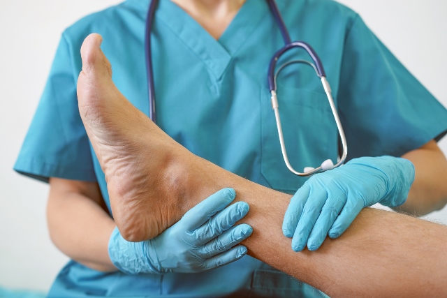 Podiatrists Vs. General Practitioners: Who Should You See For Your Foot Problems?
